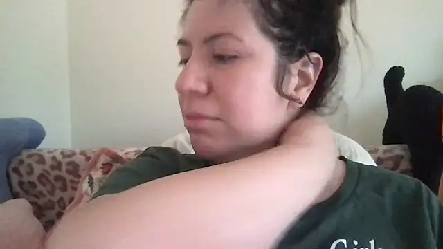 HYPHYtype online show from October 8, 2025, 5:46 pm