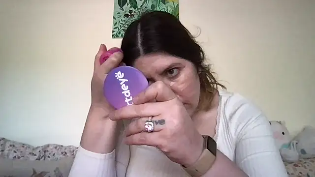 HYPHYtype online show from November 1, 2025, 8:25 pm