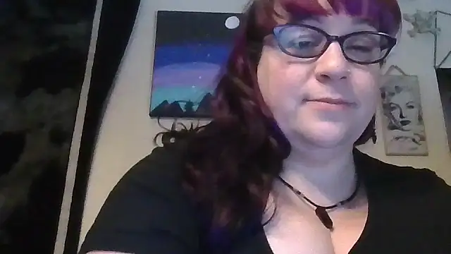 Snapshot of GothyBaby chatting on December 2, 2025, 6:42 pm GothyBaby online show from December 2, 2025, 6:42 pm