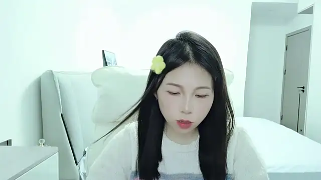 Sunset glow online show from October 12, 2025, 9:10 am