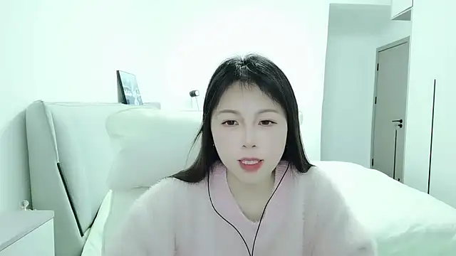 Sunset glow online show from December 21, 2025, 3:25 pm