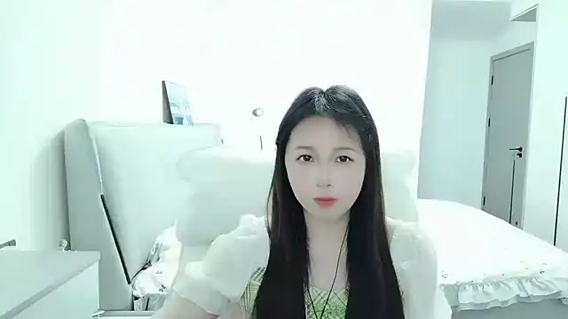 Sunset glow online show from May 11, 2026, 4:26 pm