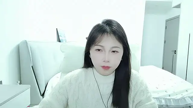 Sunset glow online show from November 23, 2025, 2:16 pm