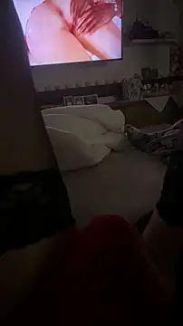 Snapshot of petuletra chatting on December 4, 2025, 1:04 am petuletra online show from December 4, 2025, 1:04 am