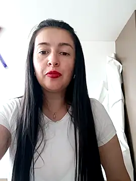 Cherry 1992 online show from May 8, 2026, 3:27 pm