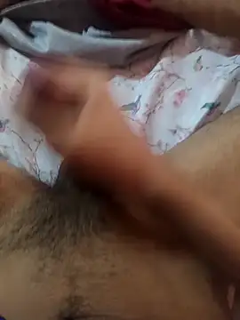 Snapshot of riggijaviersalas chatting on December 18, 2025, 3:05 pm riggijaviersalas online show from December 18, 2025, 3:05 pm