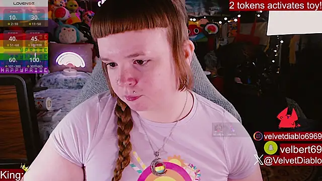 Snapshot of VelvetDiablo chatting on June 11, 2026, 2:53 am VelvetDiablo online show from June 11, 2026, 2:53 am
