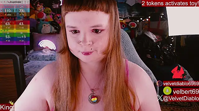 Snapshot of VelvetDiablo chatting on June 10, 2026, 12:12 am VelvetDiablo online show from June 10, 2026, 12:12 am