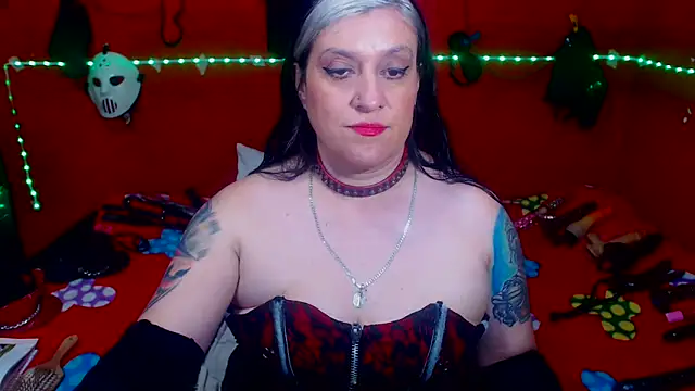 Snapshot of MATURE_Randy chatting on October 21, 2025, 9:58 pm MATURE Randy online show from October 21, 2025, 9:58 pm