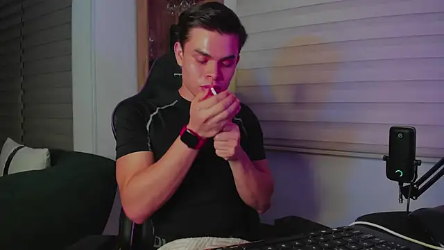 Snapshot of alejooo_twink chatting on February 20, 2026, 6:26 am alejooo twink online show from February 20, 2026, 6:26 am