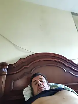 Snapshot of andros2712 chatting on September 23, 2025, 5:53 pm andros2712 online show from September 23, 2025, 5:53 pm