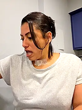 Nikkierosee online show from October 30, 2025, 3:27 am