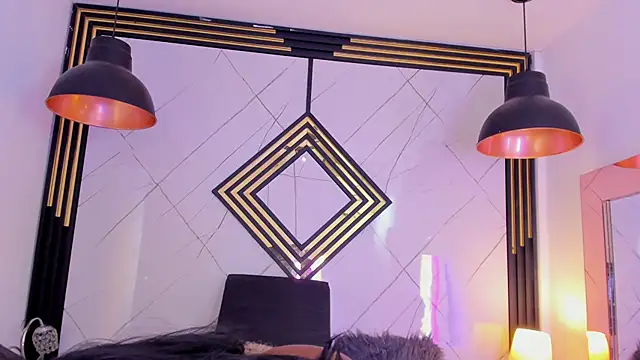 AdharaHills online show from November 5, 2025, 7:39 pm