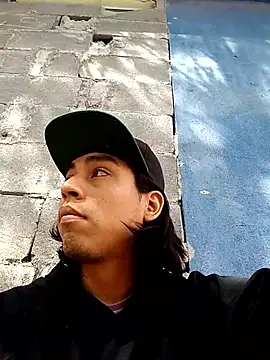 AlexAlejandro13 online show from February 18, 2026, 6:15 pm