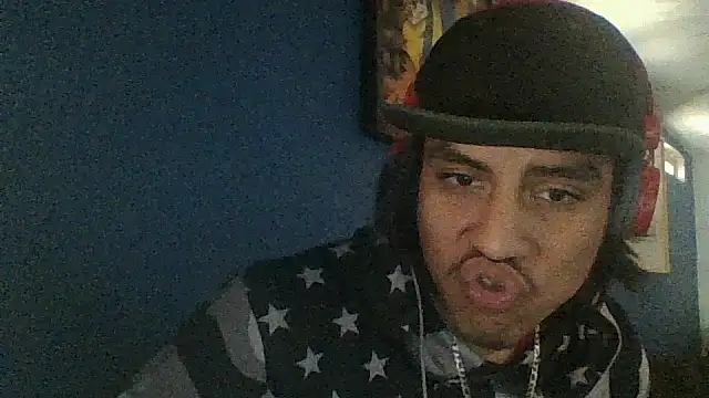 Snapshot of AlexAlejandro13 chatting on November 6, 2025, 6:56 pm AlexAlejandro13 online show from November 6, 2025, 6:56 pm