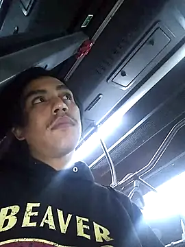 Snapshot of AlexAlejandro13 chatting on November 30, 2025, 1:50 am AlexAlejandro13 online show from November 30, 2025, 1:50 am