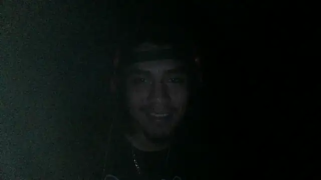 Snapshot of AlexAlejandro13 chatting on October 21, 2025, 6:02 am AlexAlejandro13 online show from October 21, 2025, 6:02 am