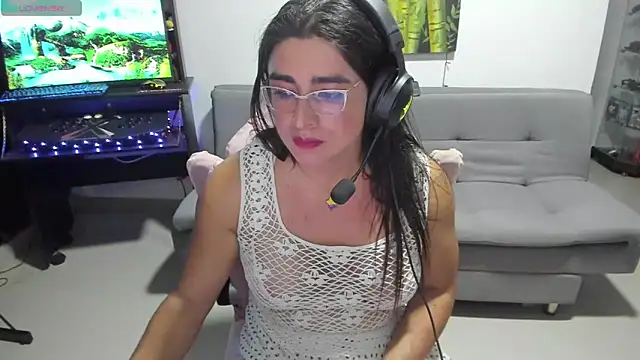 Snapshot of Khalifa_Gold chatting on March 17, 2026, 2:47 am Khalifa Gold online show from March 17, 2026, 2:47 am