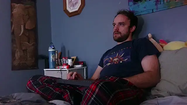 Snapshot of hpluvsplata chatting on October 7, 2025, 12:39 pm hpluvsplata online show from October 7, 2025, 12:39 pm