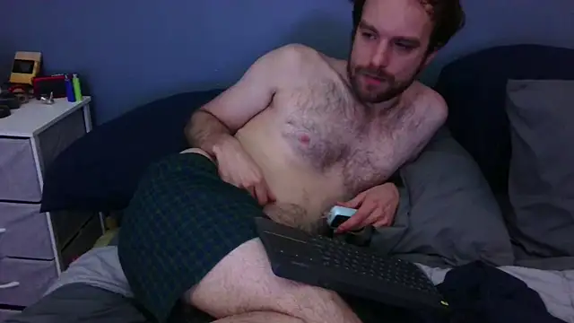 Snapshot of hpluvsplata chatting on October 13, 2025, 12:40 pm hpluvsplata online show from October 13, 2025, 12:40 pm