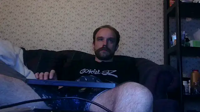 Snapshot of hpluvsplata chatting on August 3, 2026, 5:04 am hpluvsplata online show from August 3, 2026, 5:04 am