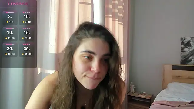 Bella Foryou online show from March 12, 2026, 4:40 am