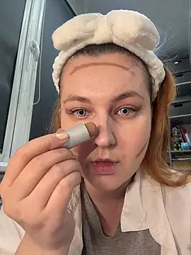 Snapshot of CandyShoopp chatting on March 19, 2026, 6:30 pm CandyShoopp online show from March 19, 2026, 6:30 pm