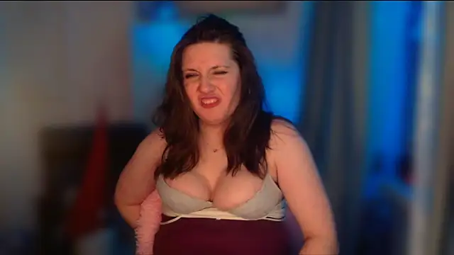 Snapshot of Pavla_Soft chatting on January 9, 2025, 11:34 pm Pavla Soft online show from January 9, 2025, 11:34 pm