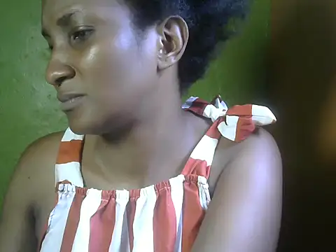 Snapshot of Athena_2019 chatting on April 16, 2026, 8:26 am Athena 2019 online show from April 16, 2026, 8:26 am
