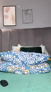 Snapshot of PearlSexxy69 chatting on March 15, 2026, 8:43 am PearlSexxy69 online show from March 15, 2026, 8:43 am