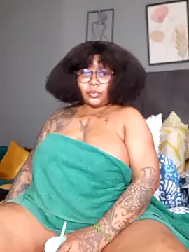 PearlSexxy69 online show from October 13, 2025, 9:22 am