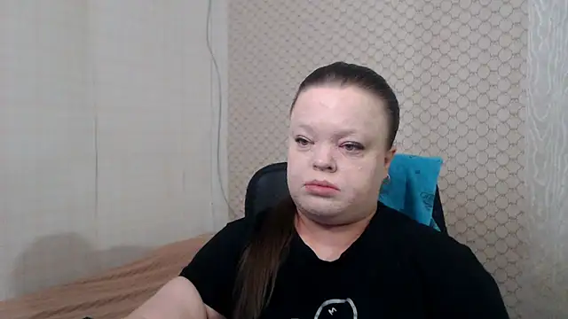 Snapshot of Janiffer_MiMi chatting on April 30, 2026, 5:42 pm Janiffer MiMi online show from April 30, 2026, 5:42 pm