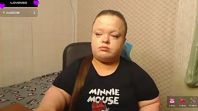 Snapshot of Janiffer_MiMi chatting on April 15, 2026, 4:44 pm Janiffer MiMi online show from April 15, 2026, 4:44 pm
