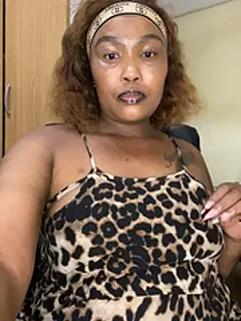 BADFATASS85 online show from March 29, 2026, 2:52 pm