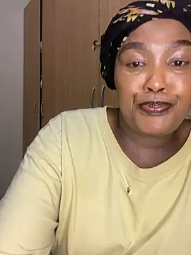Snapshot of BADFATASS85 chatting on June 24, 2026, 4:27 pm BADFATASS85 online show from June 24, 2026, 4:27 pm