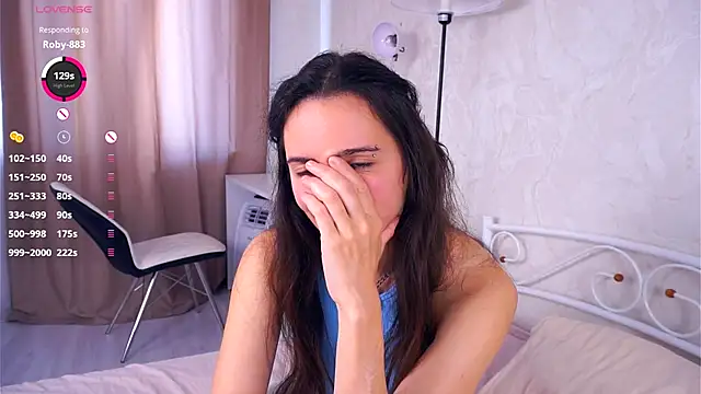 Snapshot of Holla_Molly chatting on September 13, 2025, 7:41 am Holla Molly online show from September 13, 2025, 7:41 am