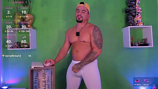 Snapshot of Ricardo_1998 chatting on November 10, 2025, 2:49 am Ricardo 1998 online show from November 10, 2025, 2:49 am