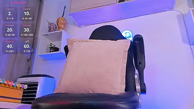 Snapshot of Ricardo_1998 chatting on October 22, 2025, 2:55 am Ricardo 1998 online show from October 22, 2025, 2:55 am