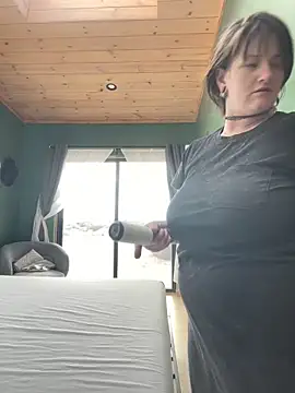 1-800-FUCKYOU online show from February 6, 2026, 8:16 pm