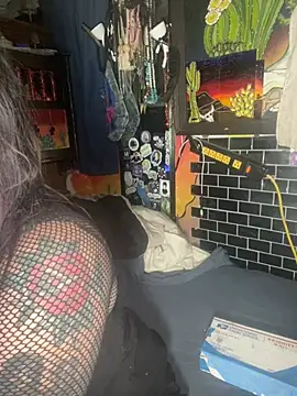 Snapshot of 1-800-FUCKYOU chatting on January 4, 2025, 2:56 am 1-800-FUCKYOU online show from January 4, 2025, 2:56 am