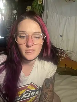 Snapshot of 1-800-FUCKYOU chatting on January 1, 2025, 11:07 pm 1-800-FUCKYOU online show from January 1, 2025, 11:07 pm