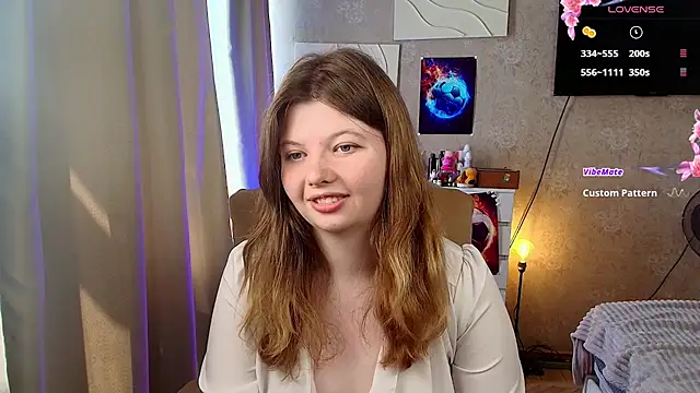 Snapshot of Vivian_cutie chatting on July 4, 2026, 10:32 am Vivian cutie online show from July 4, 2026, 10:32 am