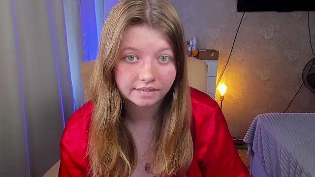 Snapshot of Vivian_cutie chatting on July 21, 2026, 3:35 pm Vivian cutie online show from July 21, 2026, 3:35 pm