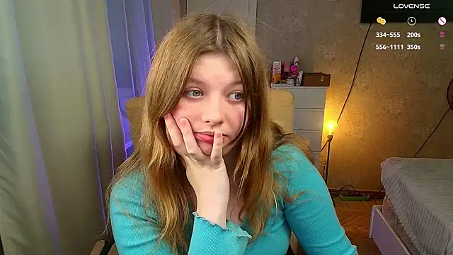 Snapshot of Vivian_cutie chatting on November 5, 2025, 2:42 pm Vivian cutie online show from November 5, 2025, 2:42 pm