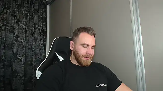 Thori92 online show from November 26, 2025, 5:35 pm