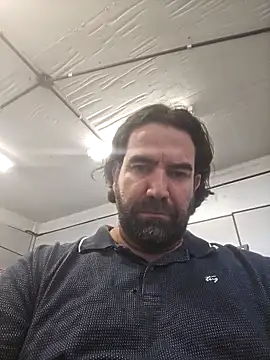 MysterBearMG online show from December 4, 2025, 3:33 pm