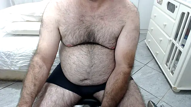 MysterBearMG online show from November 28, 2025, 11:38 pm