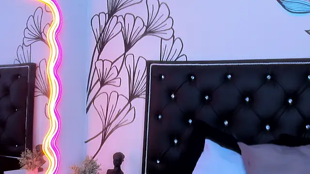 Sweet Ariadna  online show from April 25, 2026, 1:41 pm