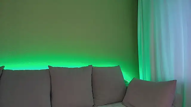 Cuddle Cat online show from February 27, 2026, 4:34 am