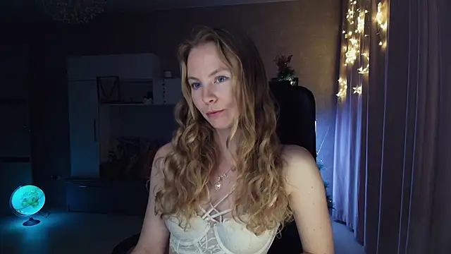 Snapshot of Cuddle_Cat chatting on December 3, 2025, 1:54 pm Cuddle Cat online show from December 3, 2025, 1:54 pm